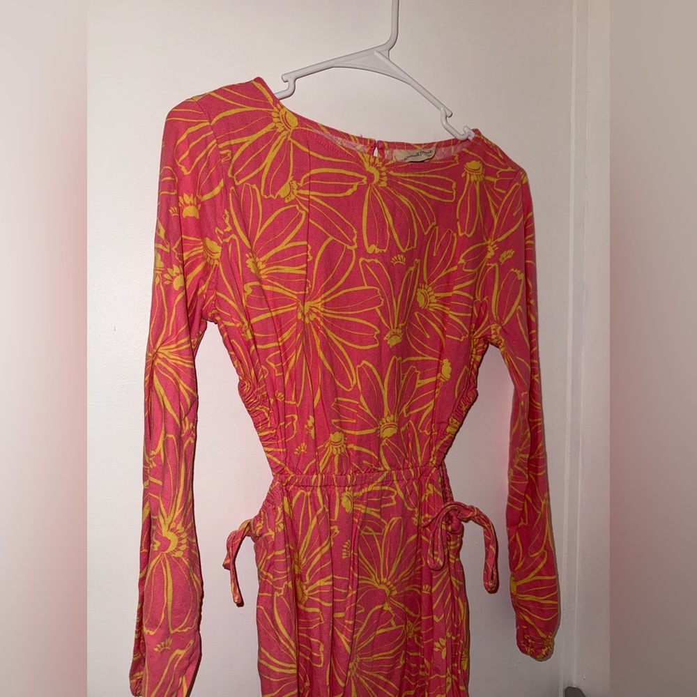 universal thread long sleeve floral dress with side openings